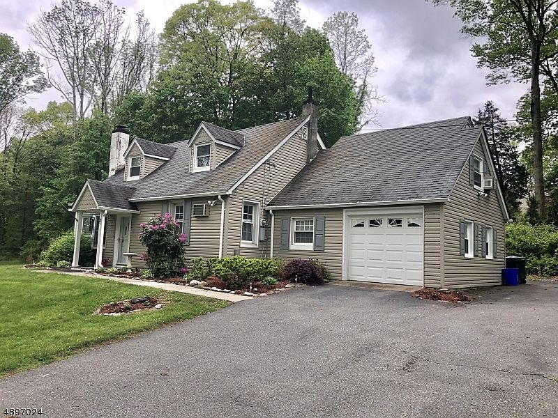 58 Orchard Dr, Towaco, NJ 07082 Zillow