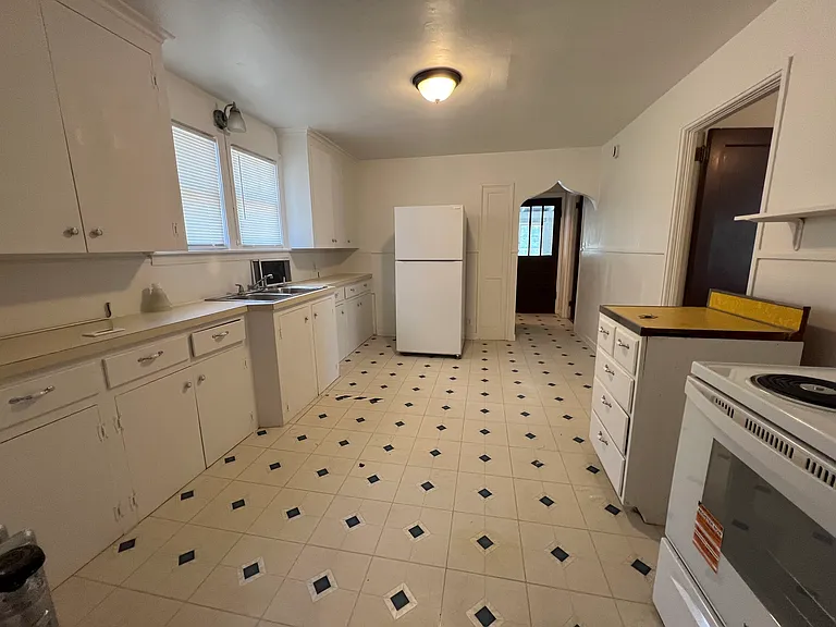 38 North St #2 — Photo 9