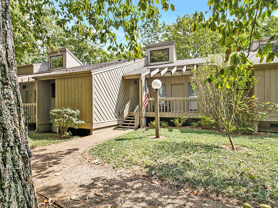 1st image of 53 Eagle Ct #53