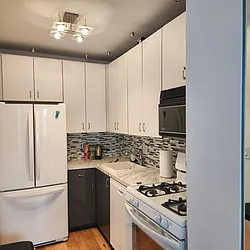 Rented by R New York