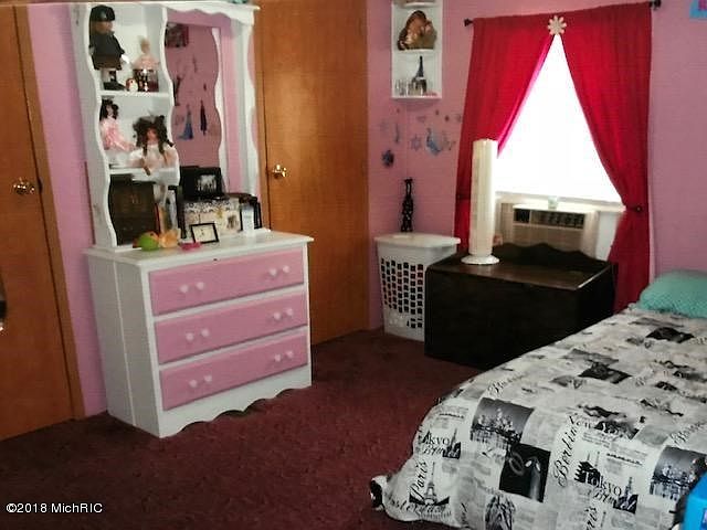 1st image of 65020 White Pine Dr