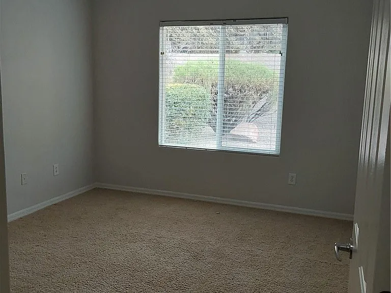 2140 Waterton Rivers Dr — Photo 5