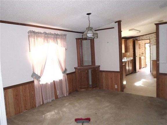 4th image of 4297 Eden Ln