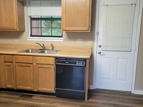 5256 Loblolly Ln #A, Ooltewah, TN 37363