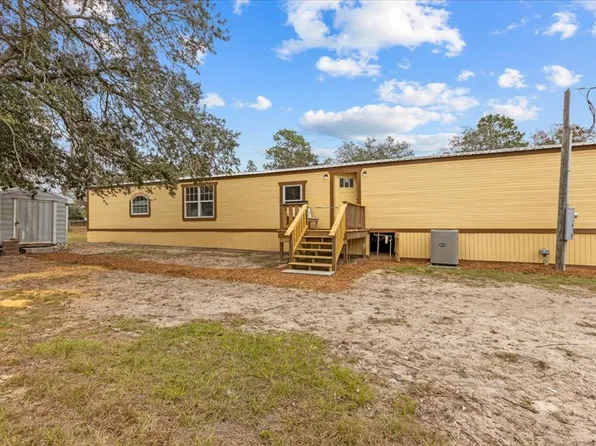 13417 SE 30th St, Morriston, FL 32668