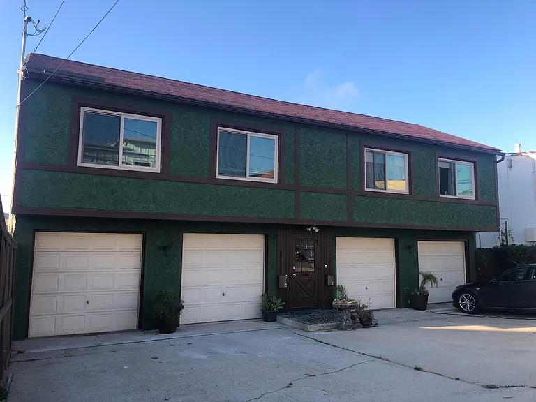 2100 Aviation Way #B — Photo 7