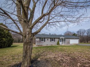 3235 Gardner Rd, Syracuse, NY 13215
