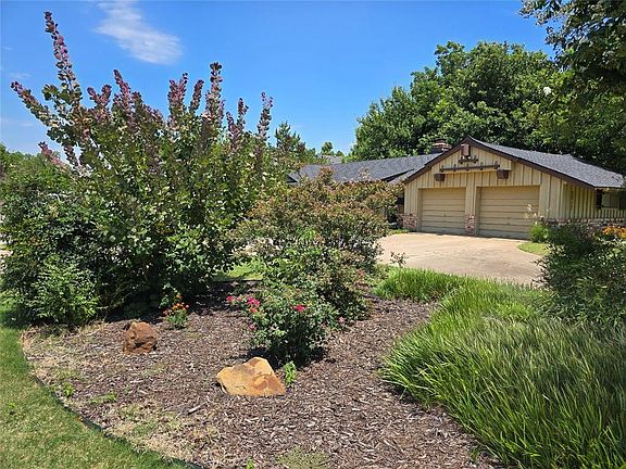 5th image of 2017 NW 56th Ter