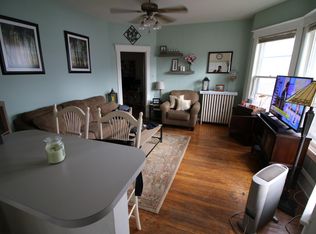 1205 W Church St APT 3, Champaign, IL 61821