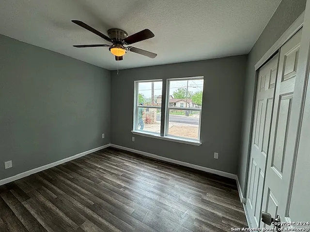 1023 Crystal — Photo 9