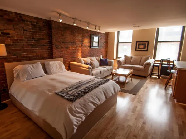 386 Commercial St APT 4A, Boston, MA 02109