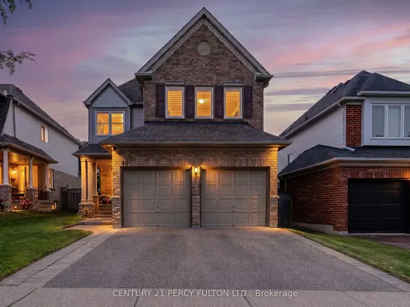 40 Southwell Ave, Whitby, ON L1P 1N4