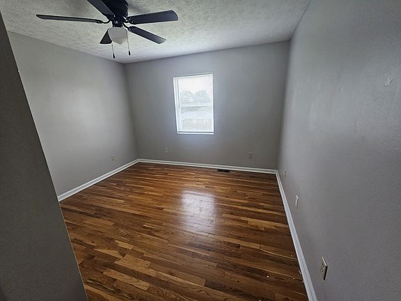 5th image of 214 S Keeneland Dr APT B