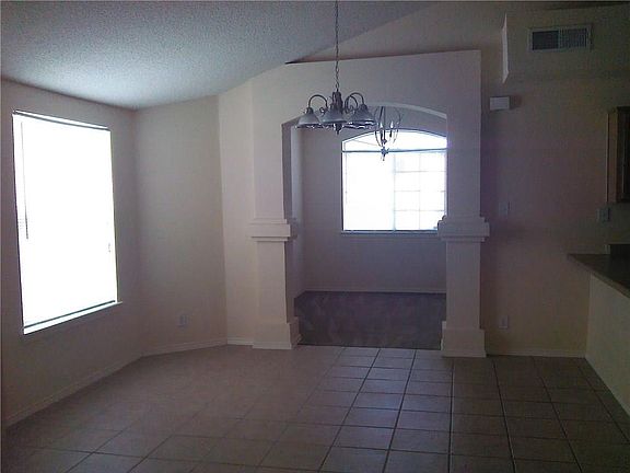 3rd image of 11908 Auburn Sands Dr
