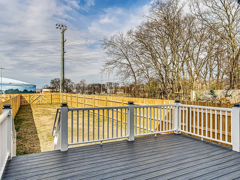 904A Marilyn Rd — Photo 16