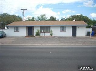 610 N Swan Rd #A, Tucson, AZ 85711
