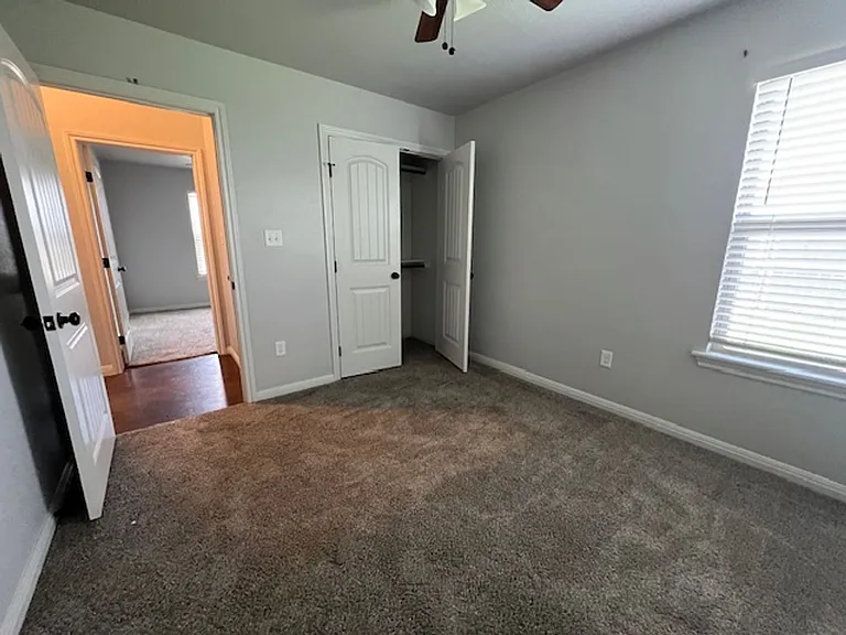 319 Foxtrot Ln — Photo 11