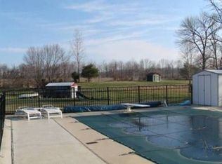 6185 Mad River Rd, Hillsboro, OH 45133