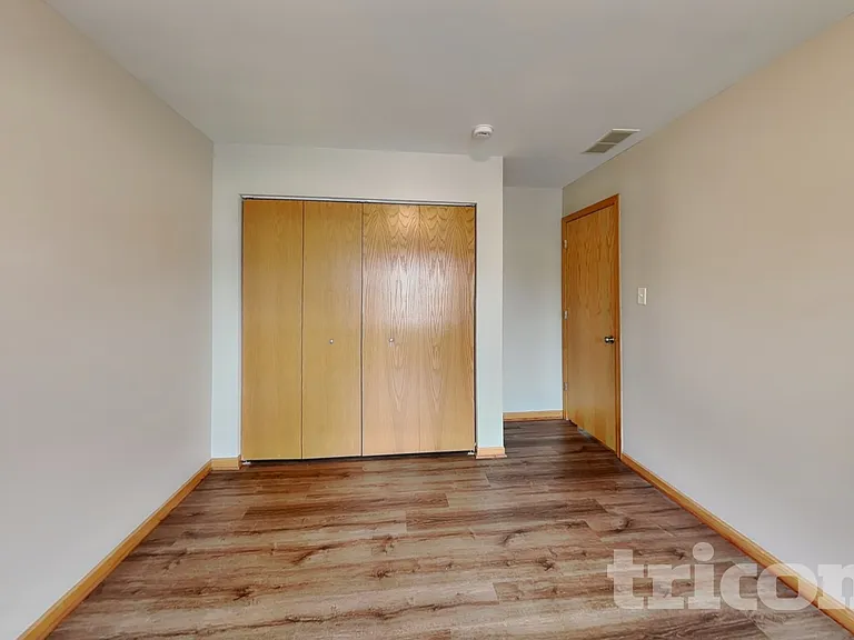2302 Timber Trl — Photo 12
