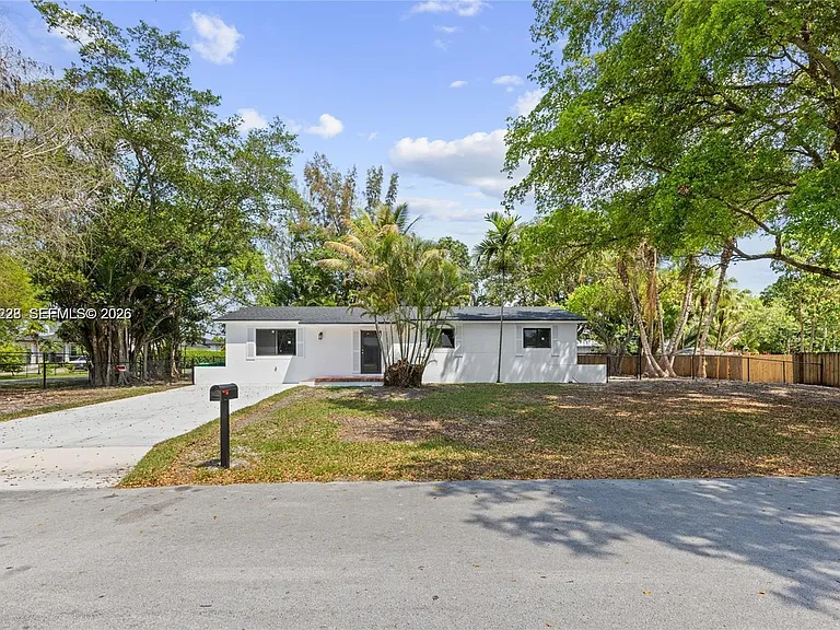 14171 SW 37th Ct — Photo 30