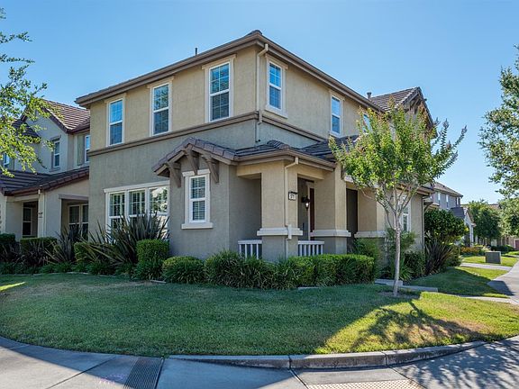 5th image of 571 Wapello Cir