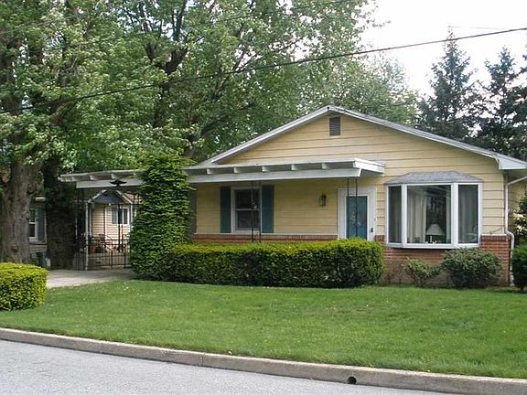 2nd image of 2007 Lincoln St