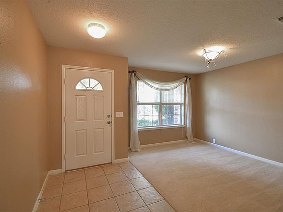 5th image of 2803 Markham Woods Dr