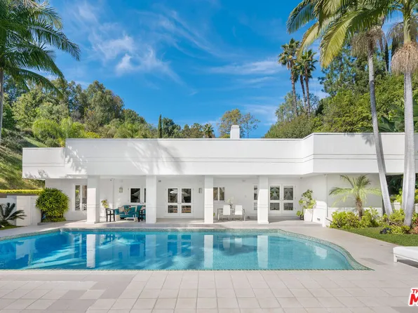 1166 San Ysidro Dr, Beverly Hills, CA 90210