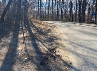 12609 Braddock Rd, Fairfax, VA 22030