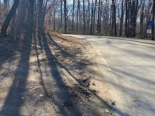 12609 Braddock Rd, Fairfax, VA 22030