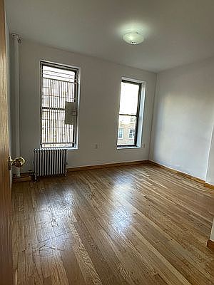 4th image of 410 W 56th St APT 5A