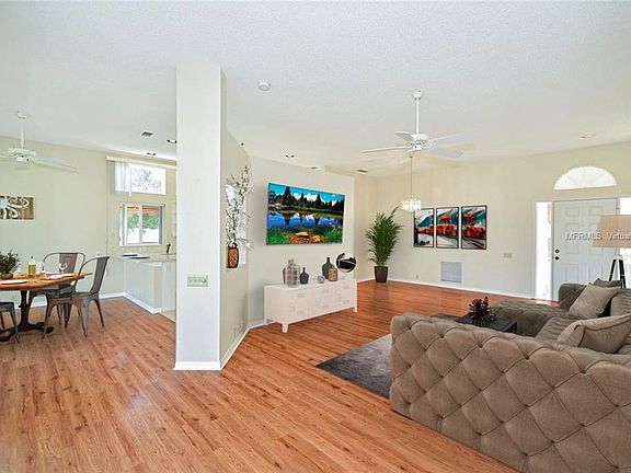 4th image of 4905 Kilty Ct E
