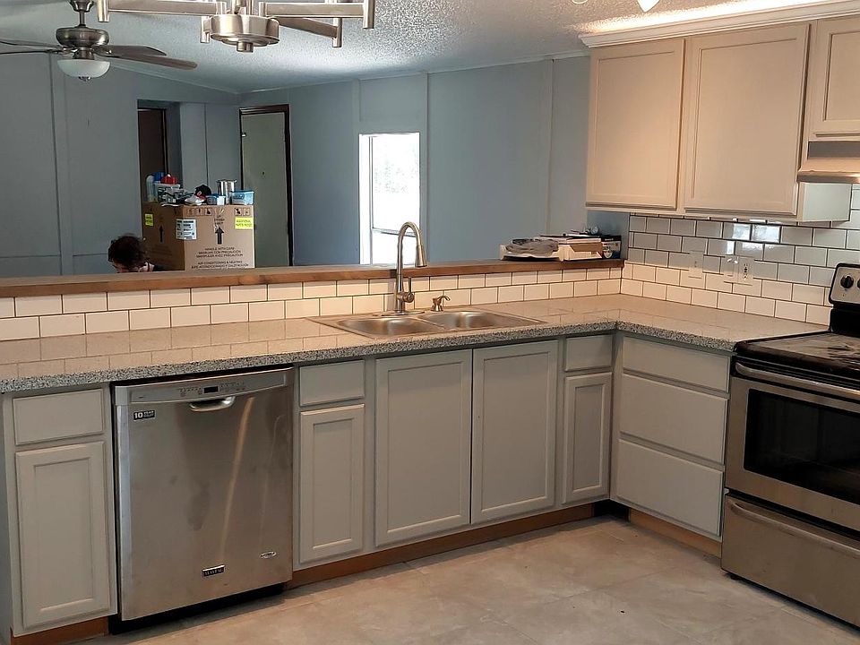1st image of 1303 Woodchuck Ave #2