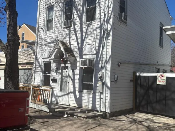 106 Woodland St, Trenton, NJ 08611