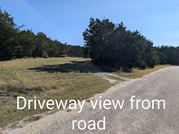343 LIVE OAK TRL, Tarpley, TX 78883