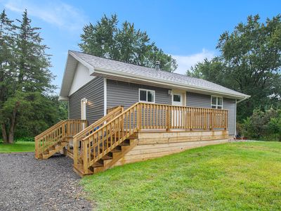 26927 Wilkinson St, Edwardsburg, MI, 49112