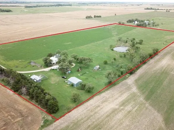 1262 B Rd, Jewell, KS 66949