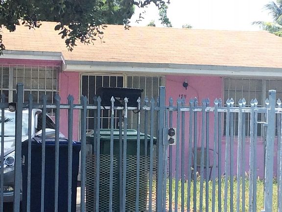 2nd image of 1711 NW 153rd St