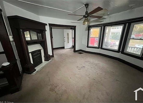 2nd image of 10802 Garfield Ave