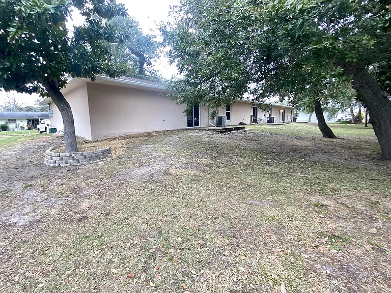2275 Granada Dr #1 — Photo 21