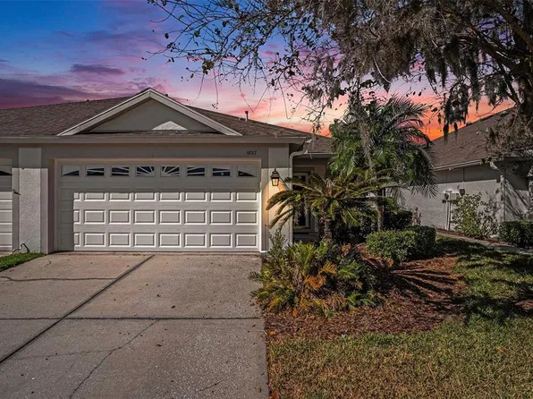 1837 Ravenridge St, Zephyrhills, FL 33543