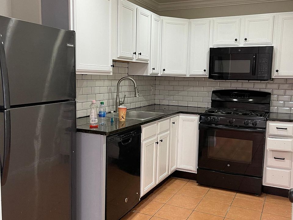 1st image of 2418 Seymour Ave Unit B