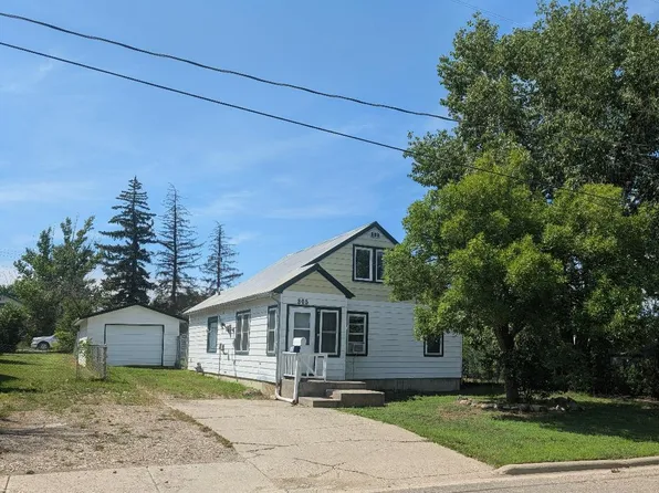 305 8th Ave N, Shelby, MT 59474