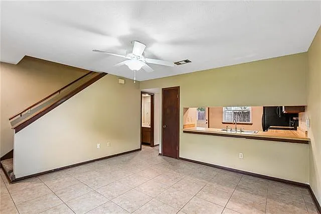 69 Crislaur Ave #A — Photo 3