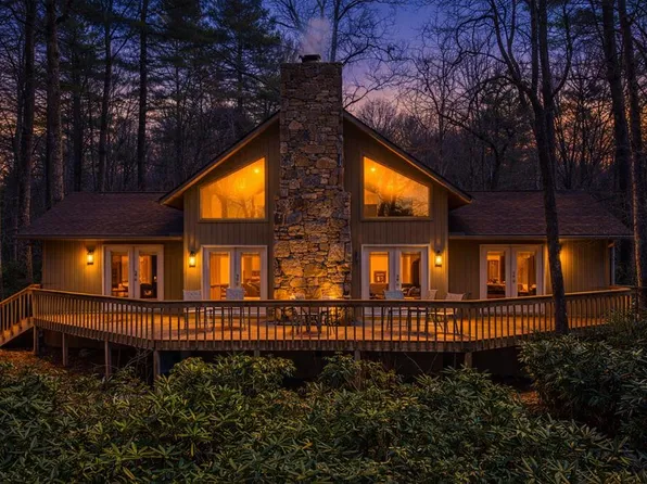 120 Holly Forest Ct, Sapphire, NC 28774