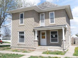1220 13th St, Aurora, NE 68818