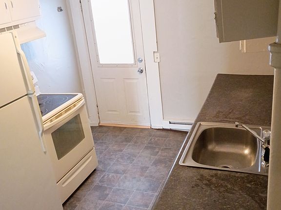 5th image of 318 Marquette St #330
