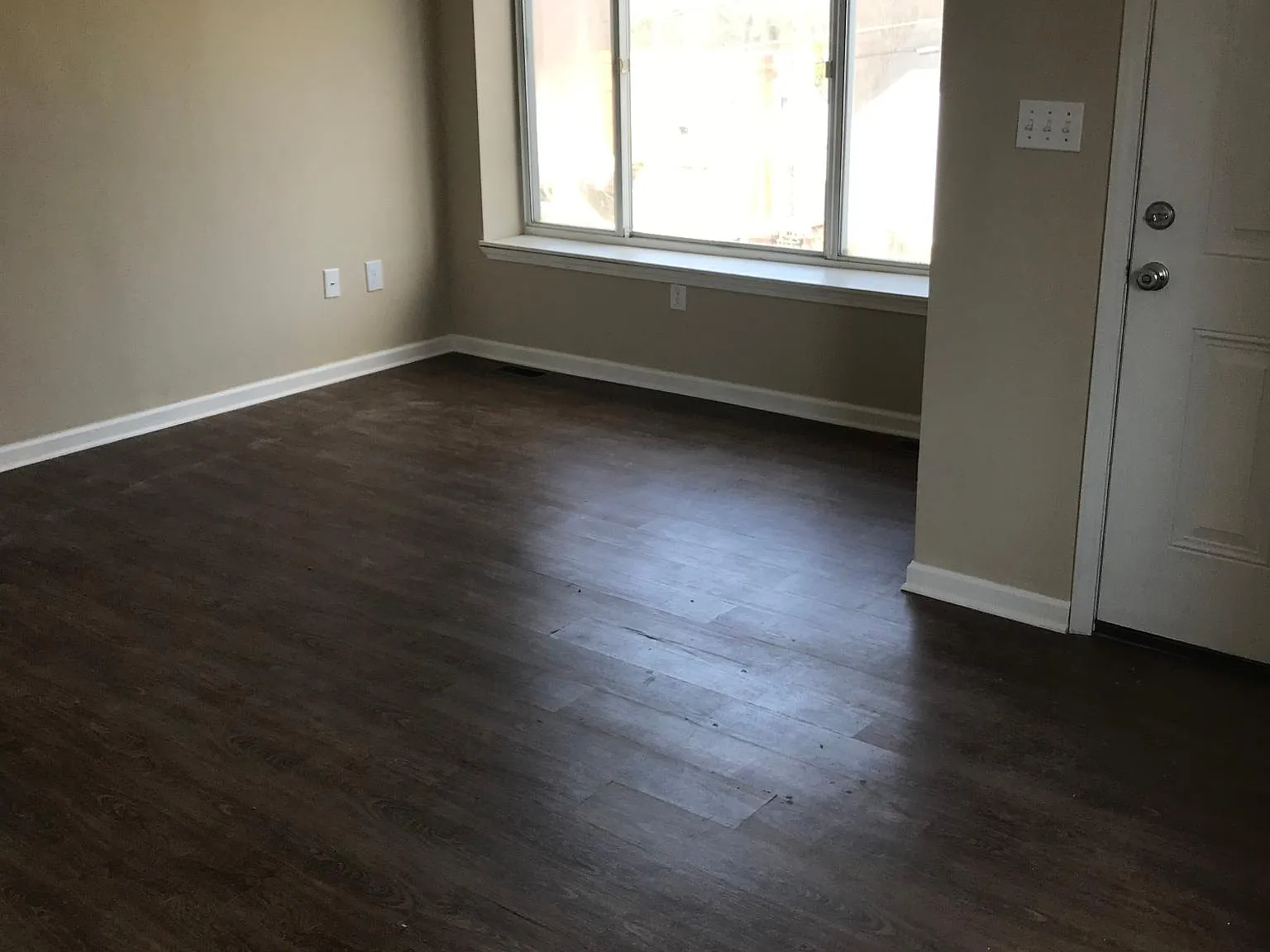 2 bed, 1864 sqft, $1,095 — Photo 4