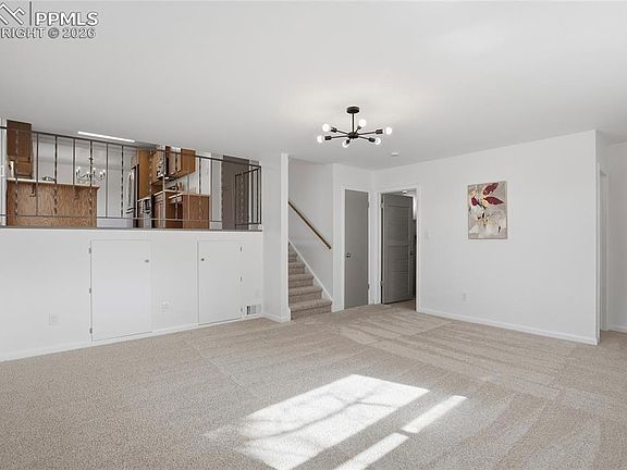 3rd image of 1404 N Chelton Rd