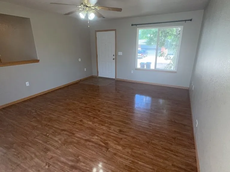 850 Overland Trl #16 — Photo 2